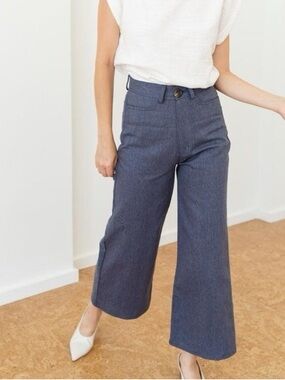 NWT tribe alive wide-leg cropped denim pants, size 4